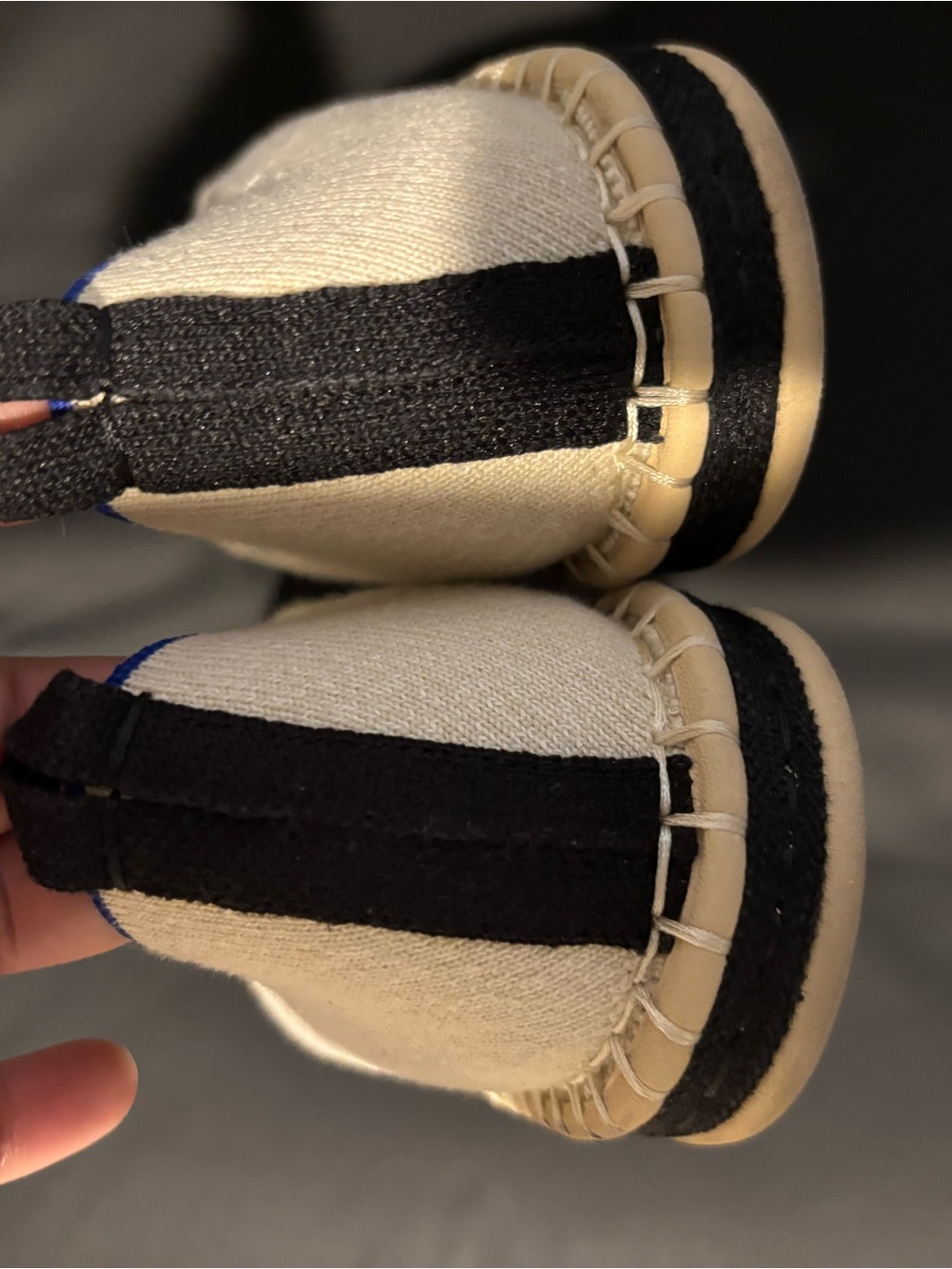 Rothy's Beige & Black V-Front Boardwalk Espadrille Flats w/ padded insole Size 9 - Picture 6 of 6